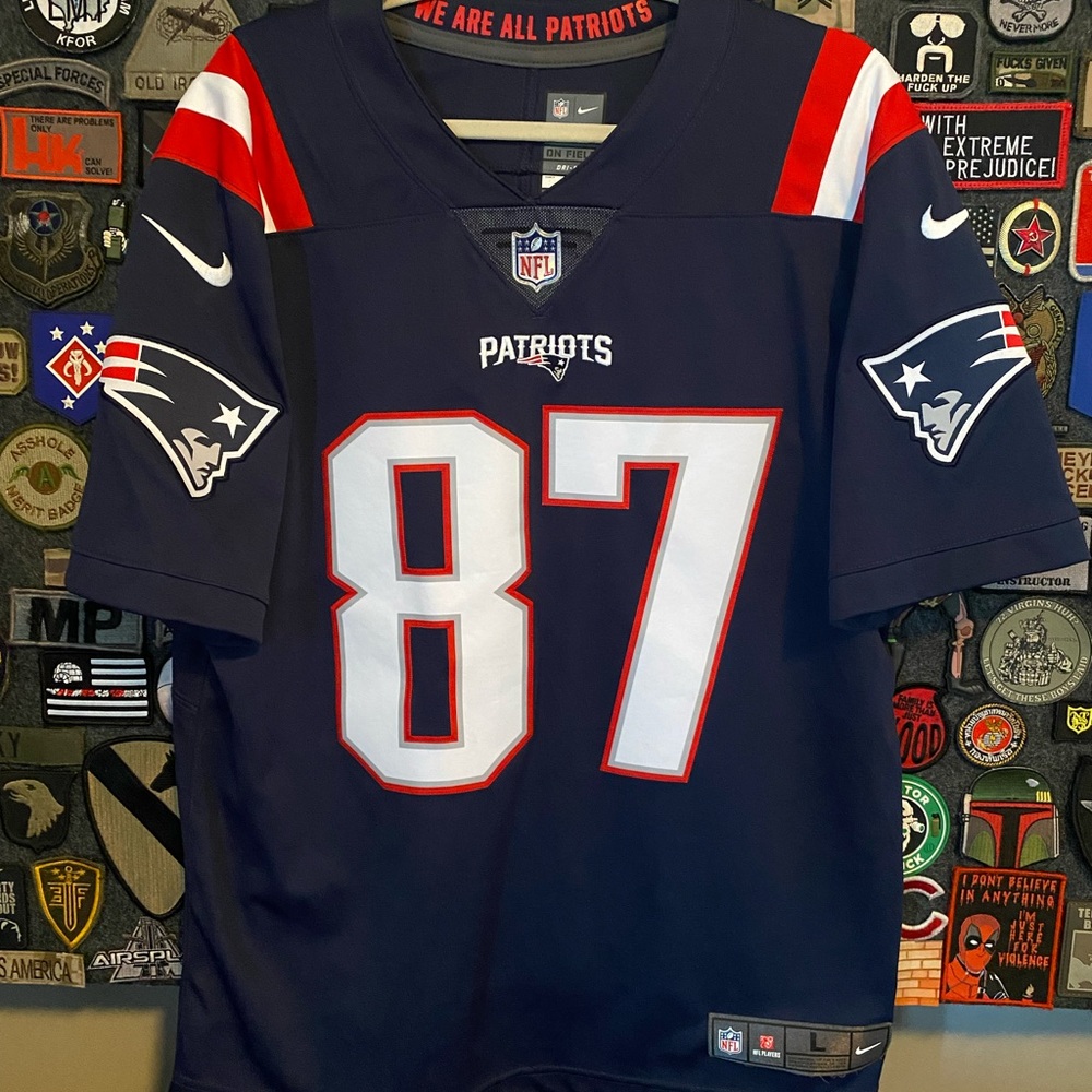 Nike Limited New England Patriots Rob Gronkowski Color Rush Jersey L